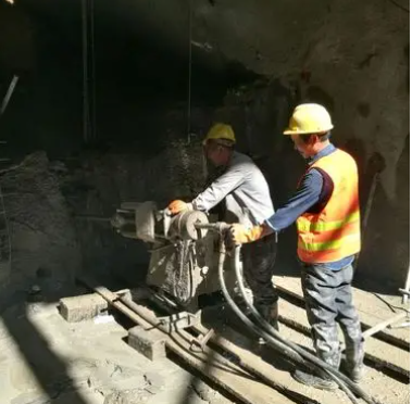 峨蔓镇水下抗分散灌浆料特点 水下不分散注浆料介绍